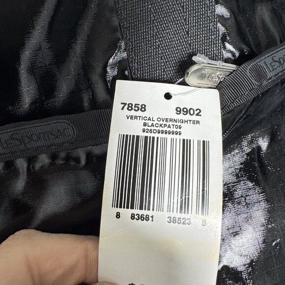 LeSportSac Black Shiny Vertical Overnighter Bag NWT detachable Strap - Picture 10 of 11